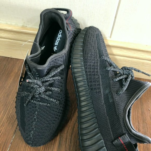 Yeezy 350 V2 Black main image 6